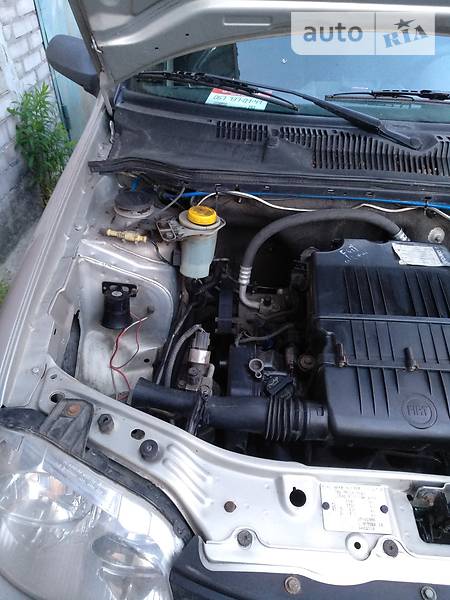 Седан Fiat Albea 2009 в Киеве