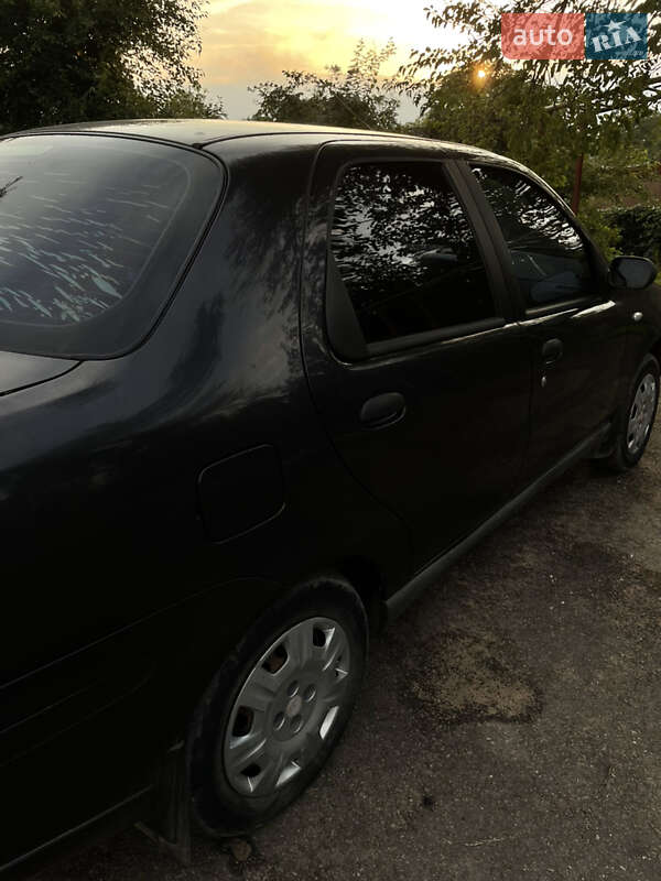 Седан Fiat Albea 2009 в Первомайске