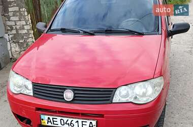 Седан Fiat Albea 2009 в 