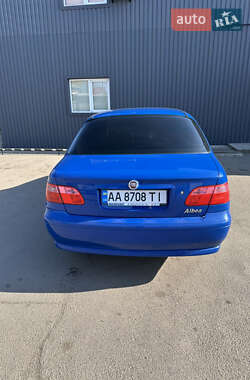 Седан Fiat Albea 2011 в 