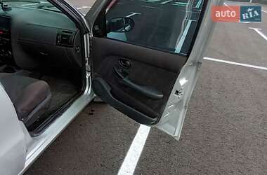 Седан Fiat Albea 2010 в 