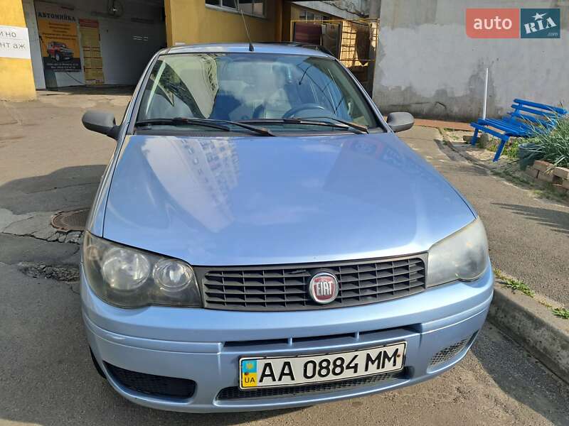 Седан Fiat Albea 2009 в 