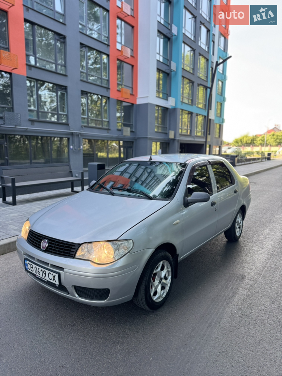 2010 Fiat Albea - мініатюра 12