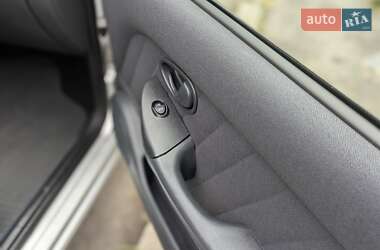 Седан Fiat Albea 2011 в 