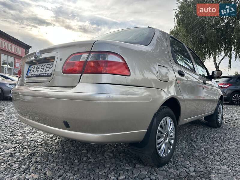 Седан Fiat Albea 2010 в Смеле