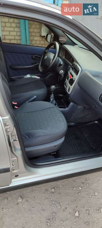 Седан Fiat Albea 2003 в Павлограді фото 6 Седан Fiat Albea 2003 в Павлограді