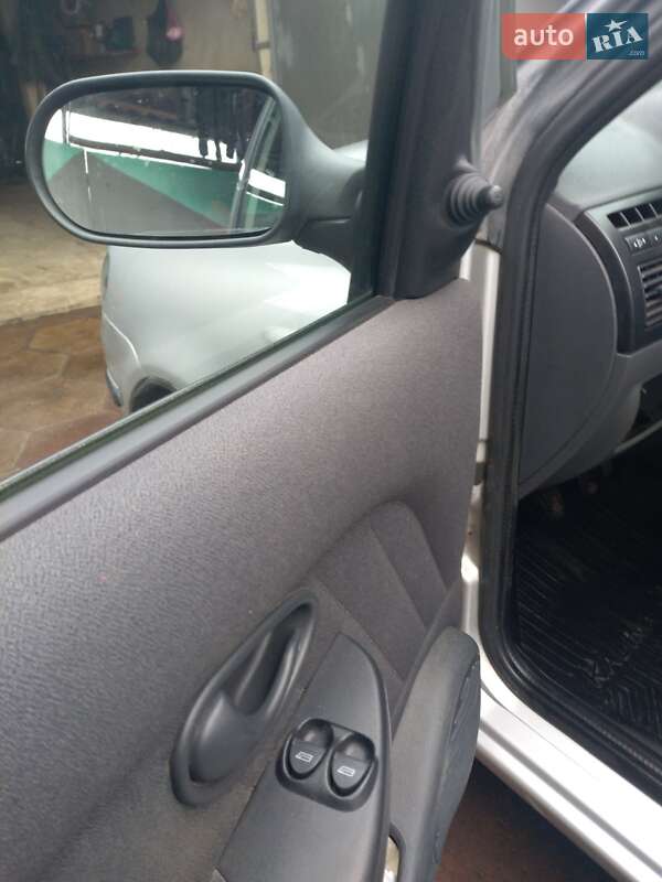 Седан Fiat Albea 2010 в Хорошеве фото 5 Седан Fiat Albea 2010 в Хорошеве