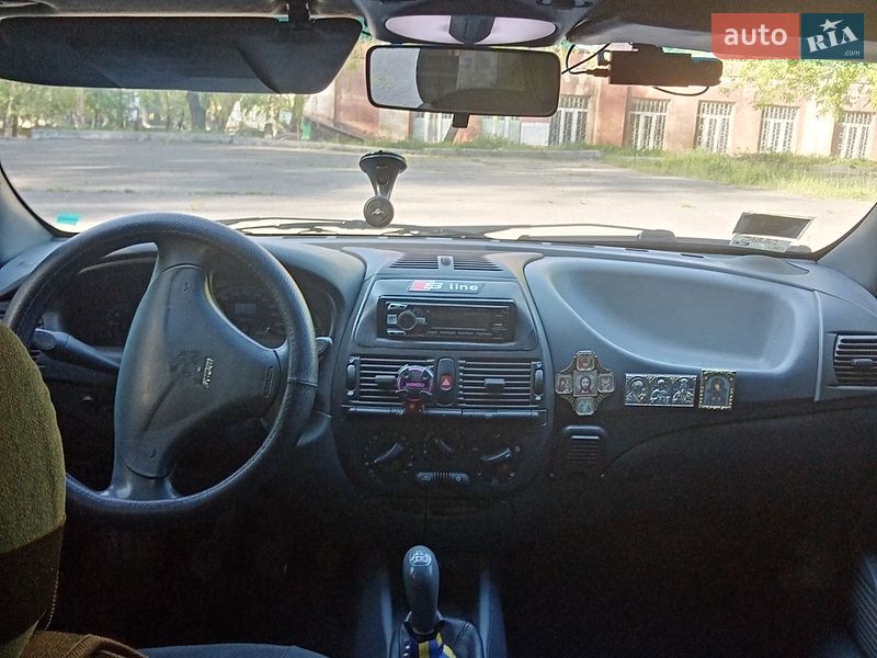 Хэтчбек Fiat Brava 1996 в Каменском