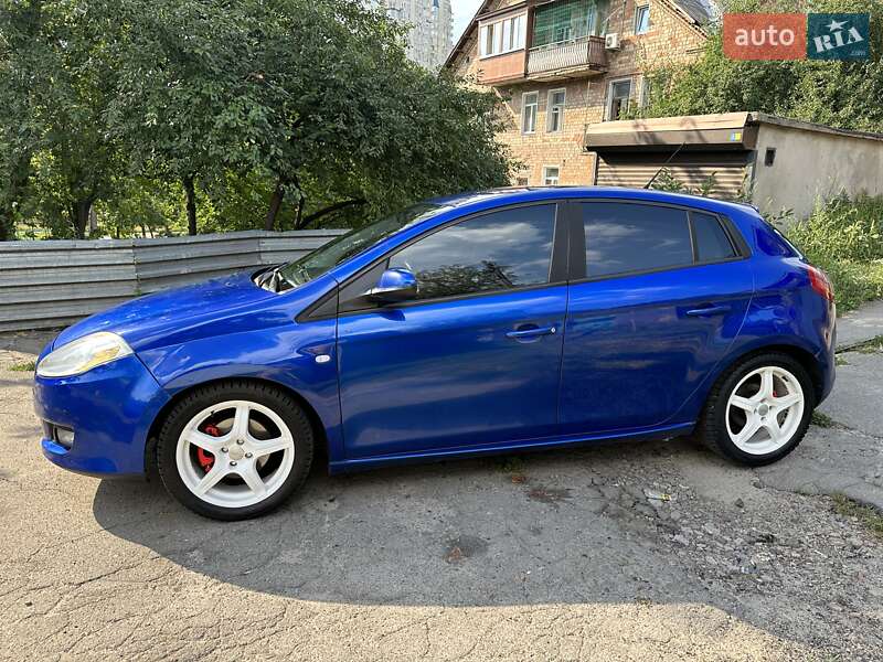 Хэтчбек Fiat Bravo 2008 в Киеве