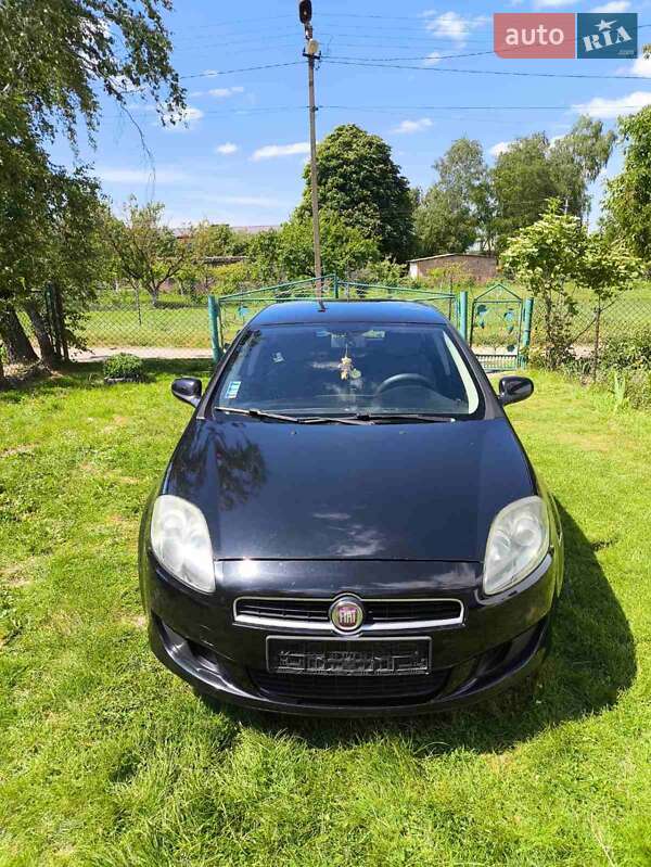 Хетчбек Fiat Bravo 2010 в Дубні