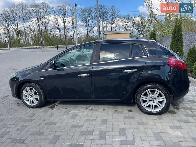 Хэтчбек Fiat Bravo 2010 в Ровно