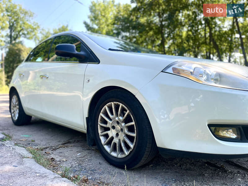 Хетчбек Fiat Bravo 2012 в Львові фото 12 Хетчбек Fiat Bravo 2012 в Львові