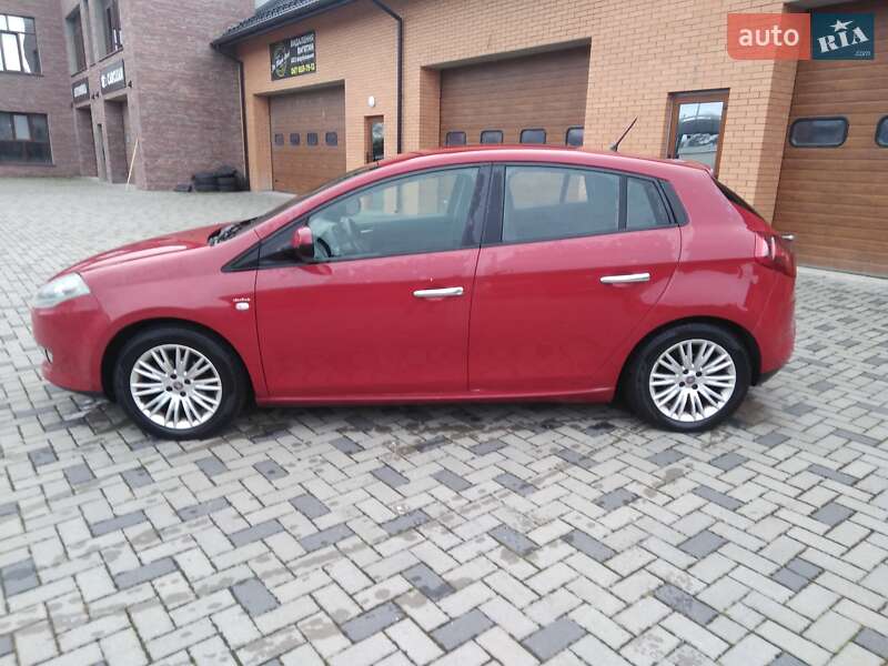 Хетчбек Fiat Bravo 2012 в Рівному фото Хетчбек Fiat Bravo 2012 в Рівному