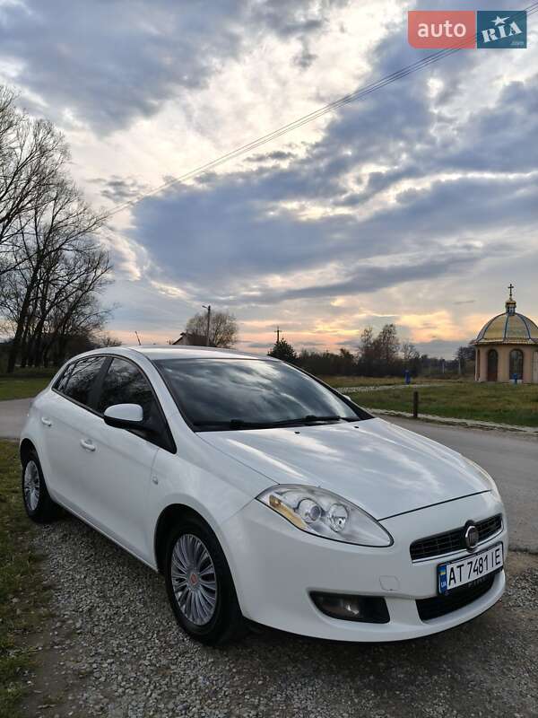 Хэтчбек Fiat Bravo 2009 в Ивано-Франковске