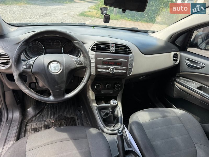 Хэтчбек Fiat Bravo 2010 в Днепре