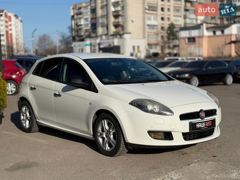 Хэтчбек Fiat Bravo 2012 в Шептицькому