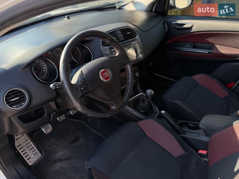 Хэтчбек Fiat Bravo 2012 в Шептицькому