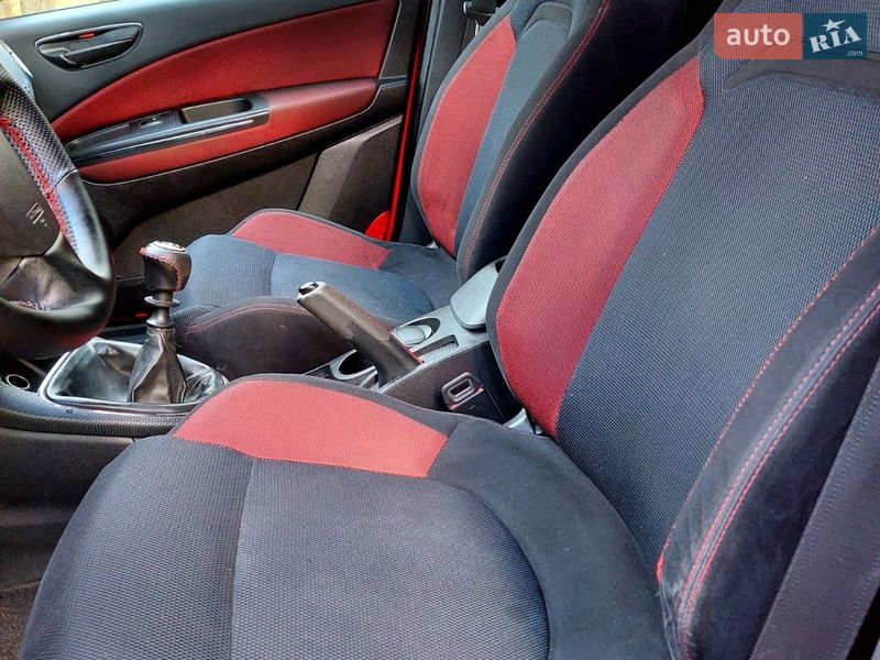 Хэтчбек Fiat Bravo 2008 в Тростянце фото 23 Хэтчбек Fiat Bravo 2008 в Тростянце