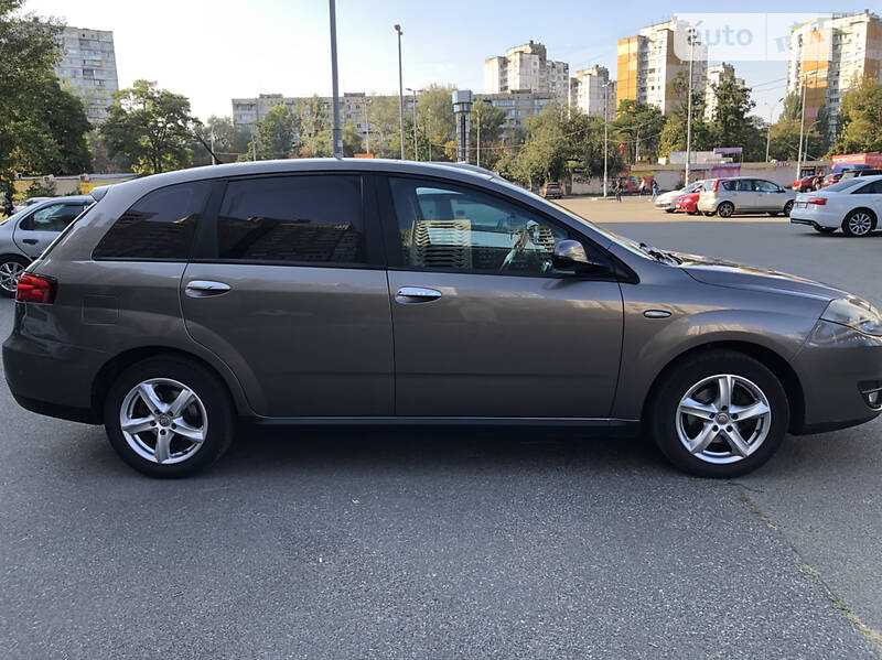 Универсал Fiat Croma 2009 в Киеве