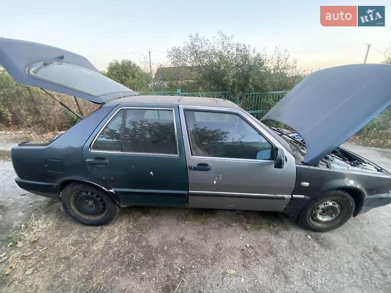 Лифтбек Fiat Croma 1988 в Томаковке