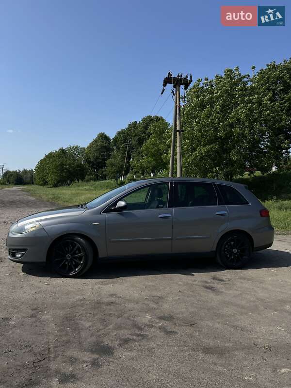 Универсал Fiat Croma 2007 в Крыжополе