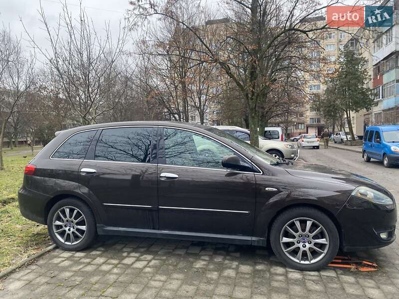 Универсал Fiat Croma 2009 в Львове