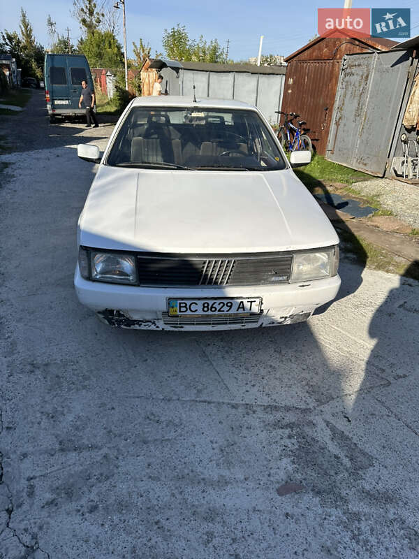Лифтбек Fiat Croma 1988 в 