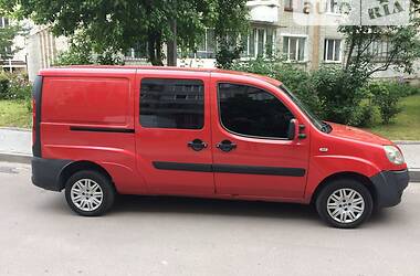 Легковой фургон (до 1,5 т) Fiat Doblo груз.-пасс. 2006 в Львове