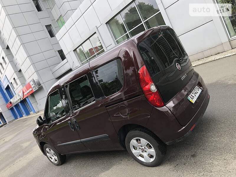 Минивэн Fiat Doblo Panorama 2013 в Киеве