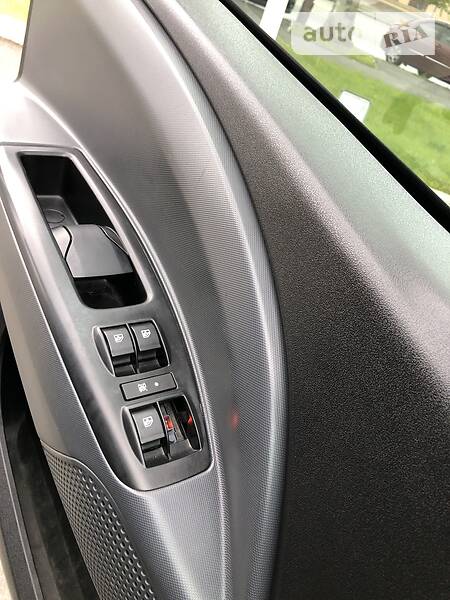 Минивэн Fiat Doblo Panorama 2013 в Киеве