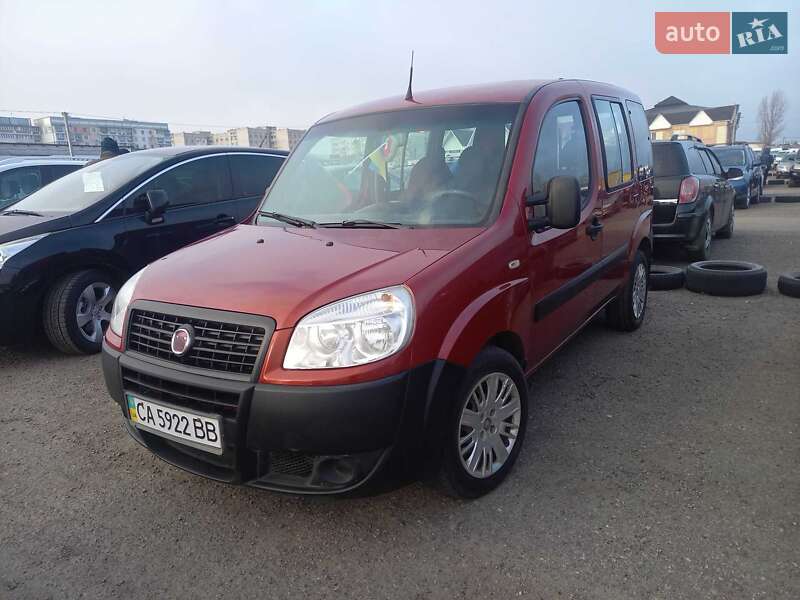 Минивэн Fiat Doblo Panorama 2010 в Черкассах