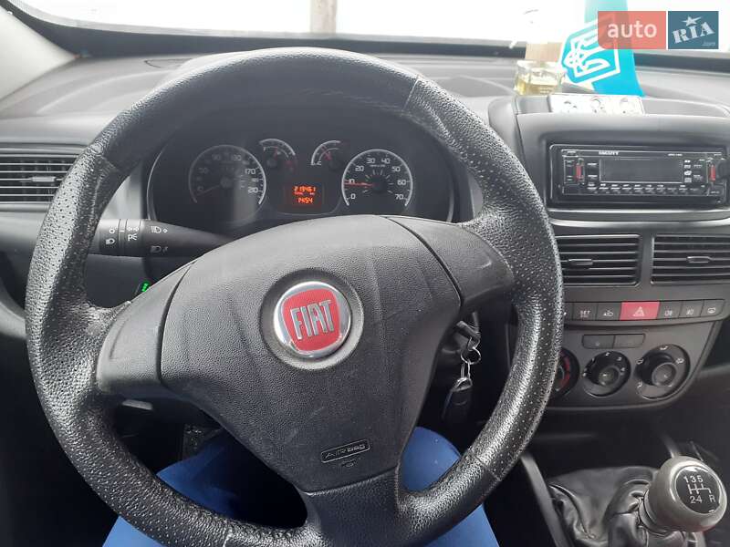 Минивэн Fiat Doblo Panorama 2011 в Изяславе