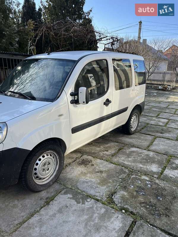 Минивэн Fiat Doblo Panorama 2007 в Черновцах