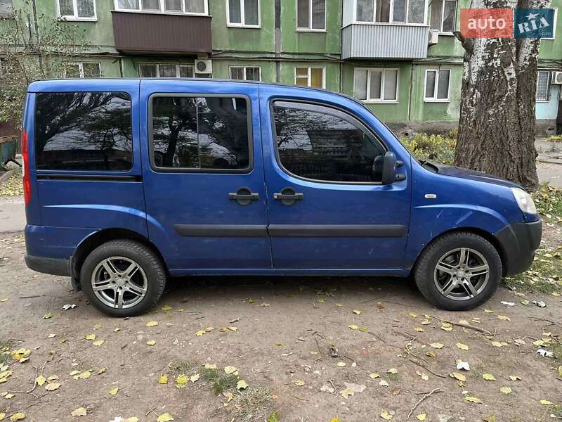 Минивэн Fiat Doblo Panorama 2006 в Кривом Роге
