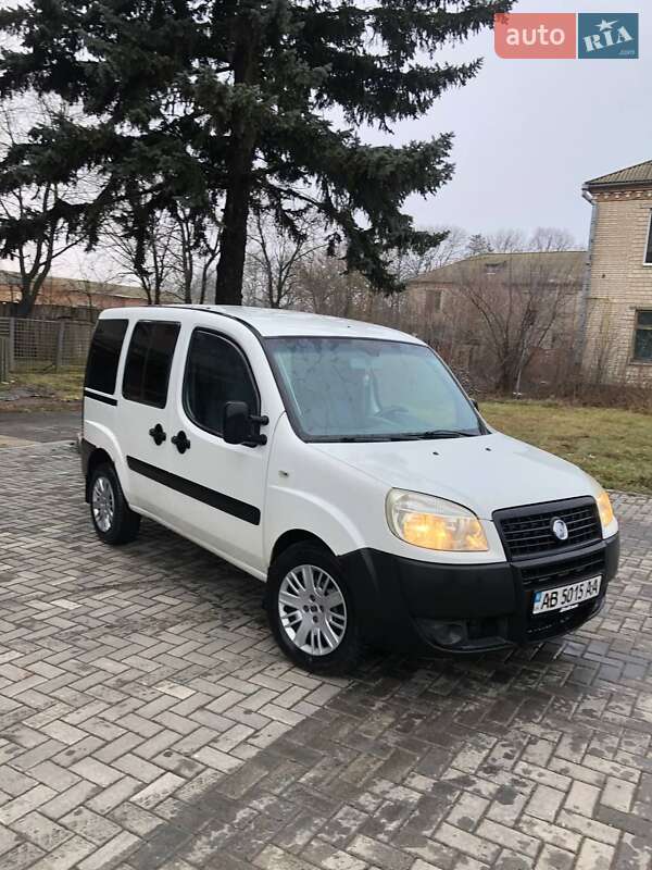 Минивэн Fiat Doblo Panorama 2008 в 