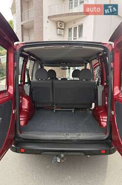 Мінівен Fiat Doblo Panorama 2009 в 