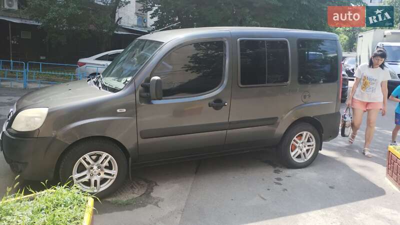 Fiat Doblo Panorama 2009