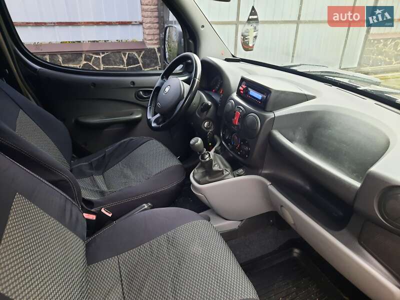 Микровэн Fiat Doblo Panorama 2010 в Шполе