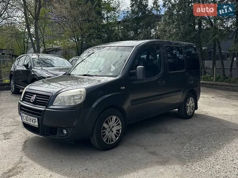 Fiat Doblo Panorama 2010