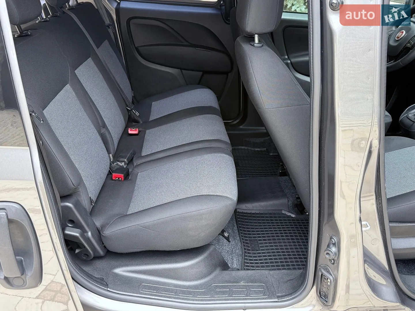 2017 Fiat Doblo - мініатюра 38