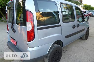 Грузопассажирский фургон Fiat Doblo 2008 в 