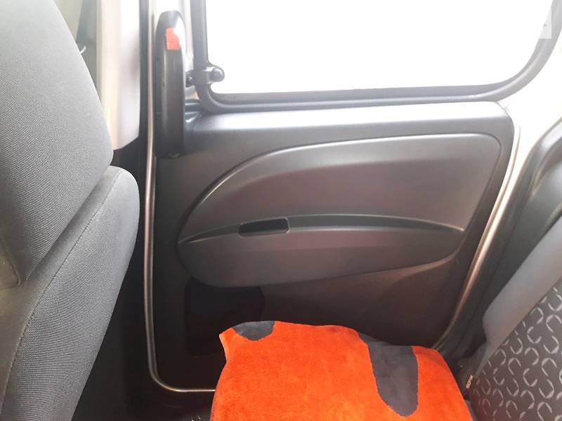 Мінівен Fiat Doblo 2011 в Дрогобичі