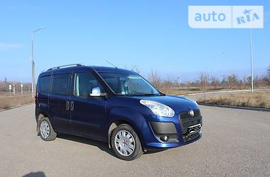 Вантажопасажирський фургон Fiat Doblo 2011 в Запоріжжі