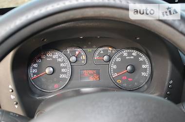 Вантажопасажирський фургон Fiat Doblo 2008 в 