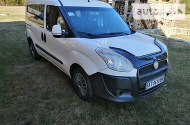 Мінівен Fiat Doblo 2010 в 