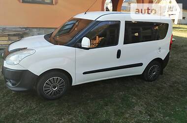 Мінівен Fiat Doblo 2010 в 