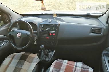 Мінівен Fiat Doblo 2010 в 