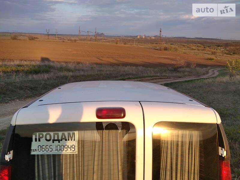 Минивэн Fiat Doblo 2006 в Торецке