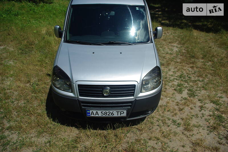 Мінівен Fiat Doblo 2007 в Києві