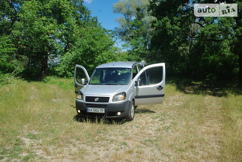 Мінівен Fiat Doblo 2007 в Києві